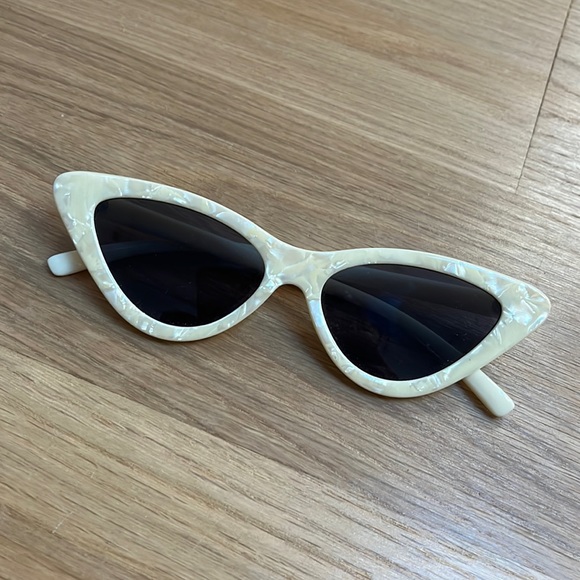 OAK + FORT Accessories - Oak + Fort cat eye sunglasses